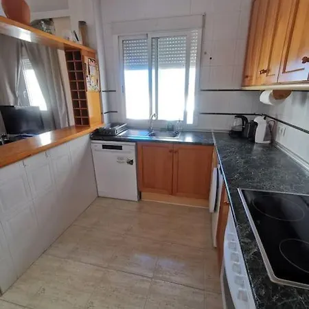 2bed Flat With Big Lounge&pool!5min Walk To Beach! El Moncayo